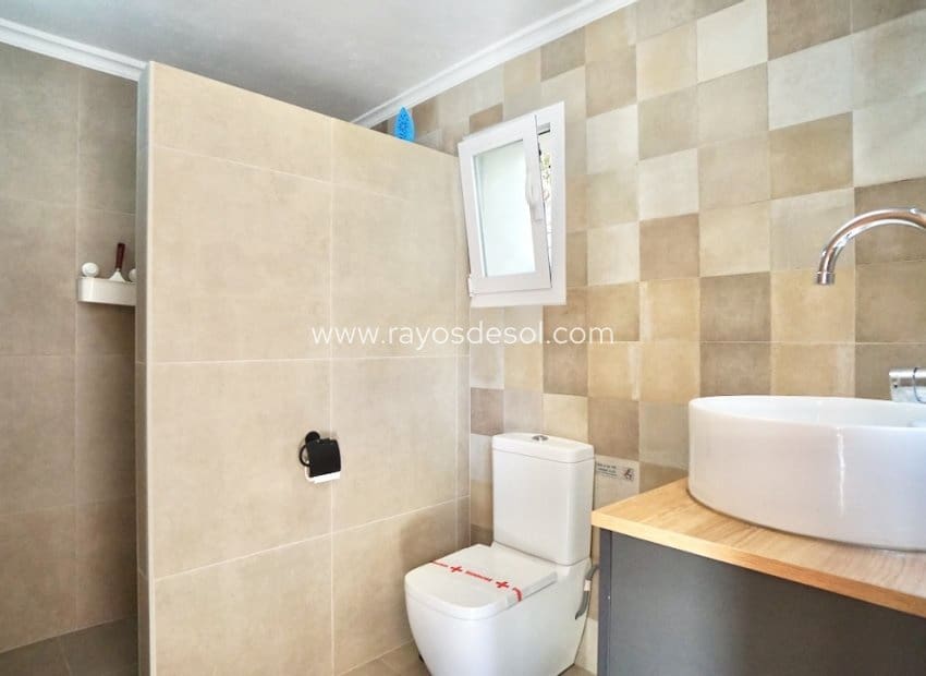5 soverom Villa til salgs i Moraira med svømmebasseng - € 749 000 (Ref: 10055599)