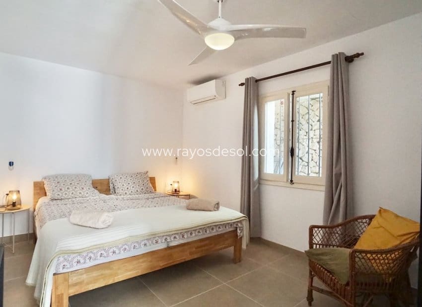 5 soverom Villa til salgs i Moraira med svømmebasseng - € 749 000 (Ref: 10055599)
