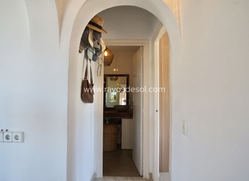 5 soverom Villa til salgs i Moraira med svømmebasseng - € 749 000 (Ref: 10055599)