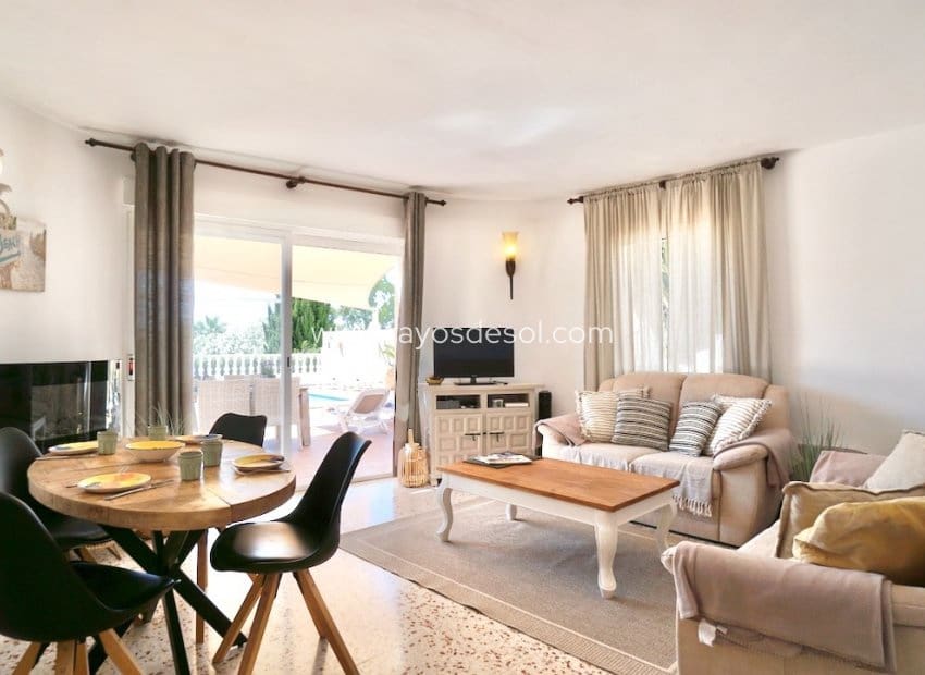5 soverom Villa til salgs i Moraira med svømmebasseng - € 749 000 (Ref: 10055599)