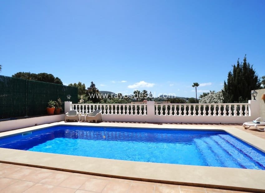 5 soverom Villa til salgs i Moraira med svømmebasseng - € 749 000 (Ref: 10055599)