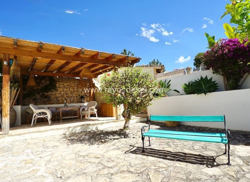5 soverom Villa til salgs i Moraira med svømmebasseng - € 749 000 (Ref: 10055599)