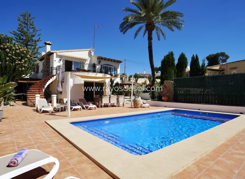 5 soverom Villa til salgs i Moraira med svømmebasseng - € 749 000 (Ref: 10055599)