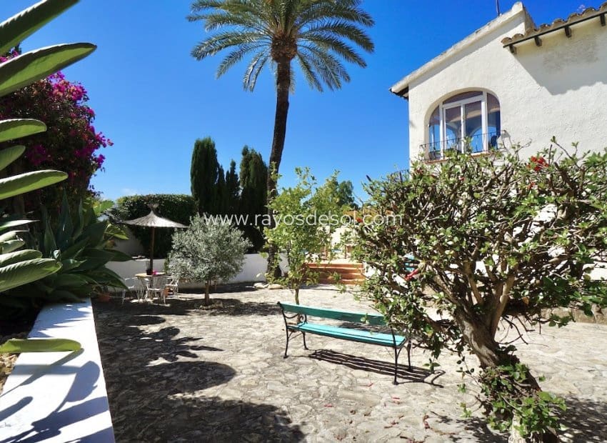 5 soverom Villa til salgs i Moraira med svømmebasseng - € 749 000 (Ref: 10055599)