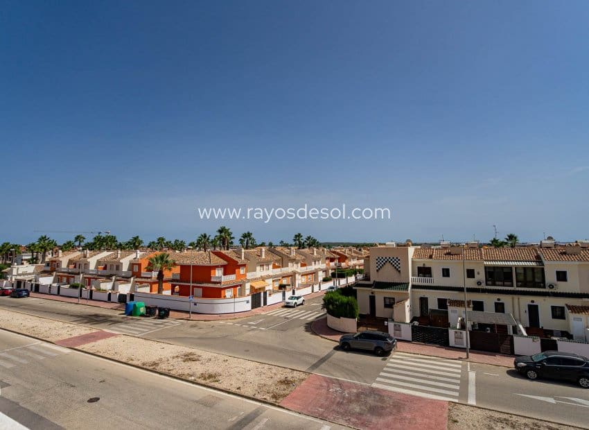 4 bedroom Villa for sale in Ciudad Quesada with pool - € 525,000 (Ref: 10055600)