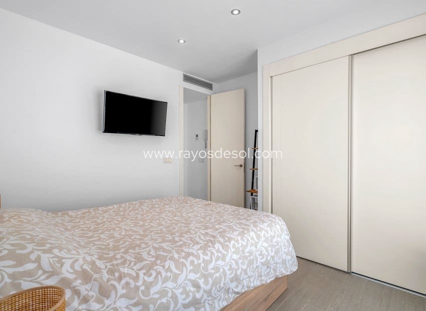 3 camera da letto Villa in vendita in Villamartin con piscina - 429.000 € (Rif: 10070213)