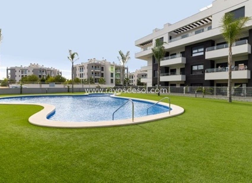 2 Zimmer Apartment zu verkaufen in Filipinas mit Pool - 239.000 € (Ref: 10070214)