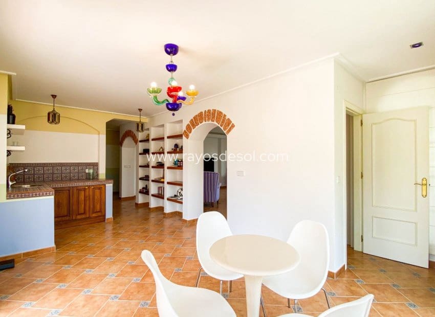 7 sovrum Villa till salu i Villamartin med pool - 1 080 000 € (Ref: 10076560)