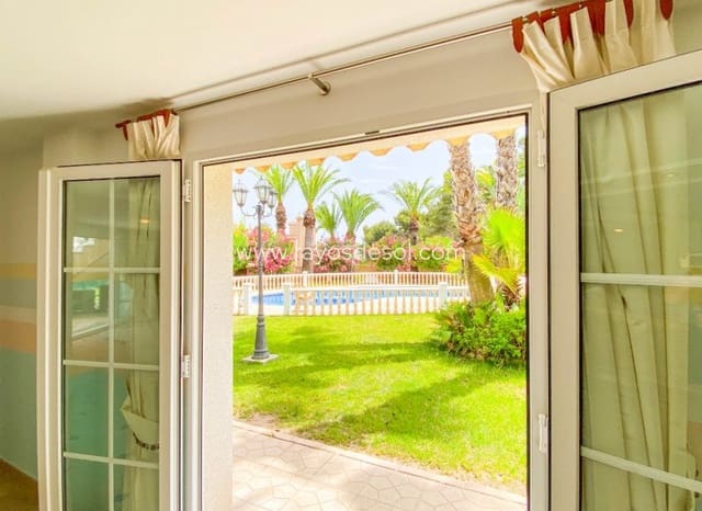 7 sovrum Villa till salu i Villamartin, Orihuela med pool - 1 080 000 € (Ref: 10076560)