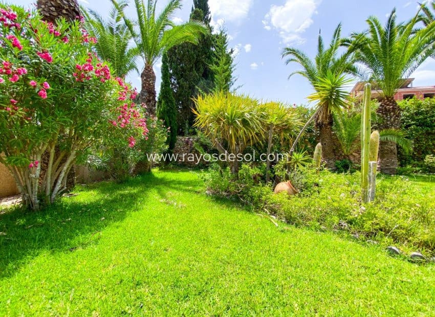 7 sovrum Villa till salu i Villamartin med pool - 1 080 000 € (Ref: 10076560)