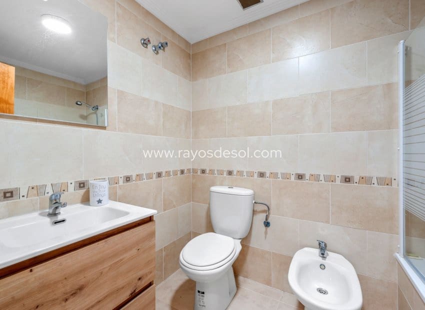 3 sypialnia Apartament na sprzedaż w Orihuela Costa z basenem - 189 000 € (Ref: 10076561)