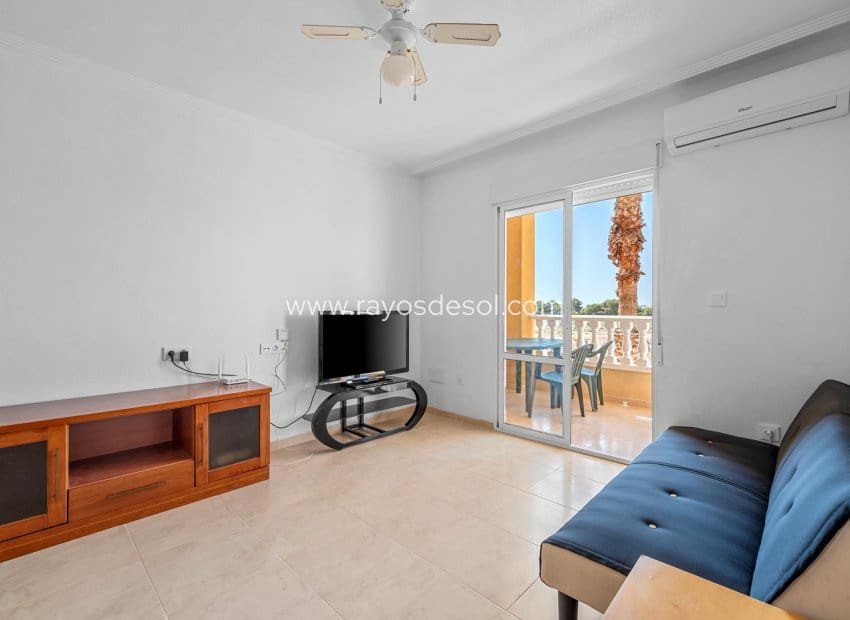 3 sypialnia Apartament na sprzedaż w Orihuela Costa z basenem - 189 000 € (Ref: 10076561)