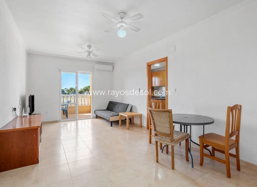 3 sypialnia Apartament na sprzedaż w Orihuela Costa z basenem - 189 000 € (Ref: 10076561)