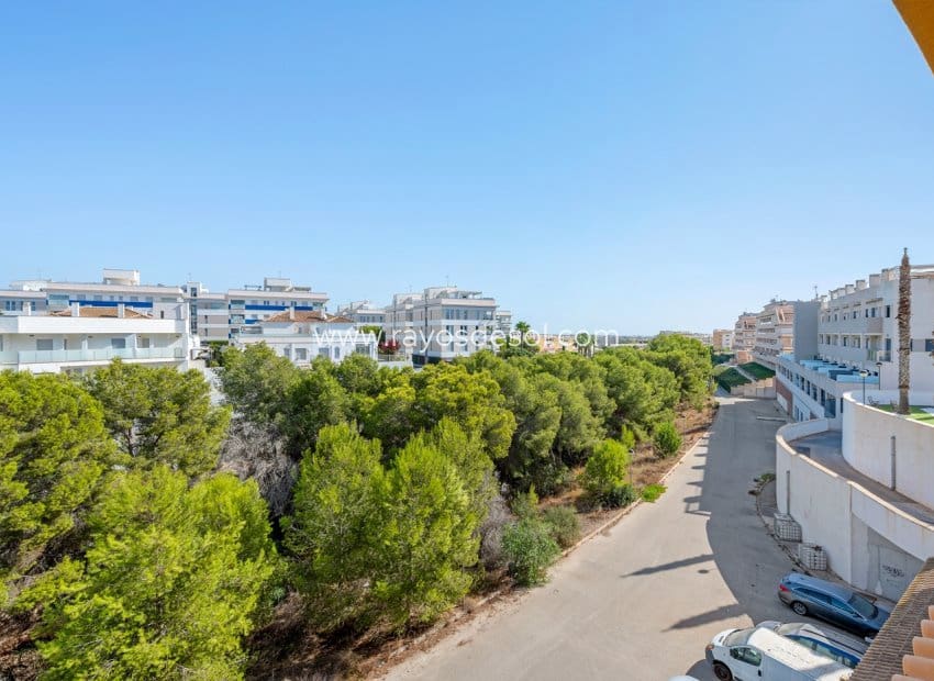 3 sypialnia Apartament na sprzedaż w Orihuela Costa z basenem - 189 000 € (Ref: 10076561)