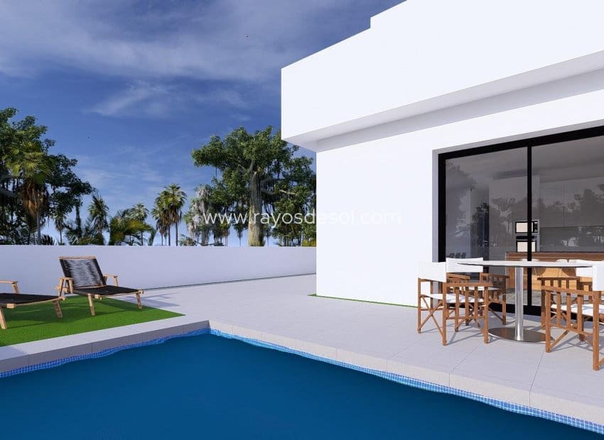 3 Zimmer Villa zu verkaufen in Daya Nueva mit Pool - 389.000 € (Ref: 10076562)