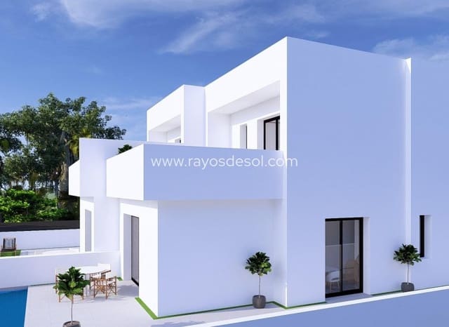 Chalet de 3 habitaciones en Daya Nueva en venta con piscina - 389.000 € (Ref: 10076562)