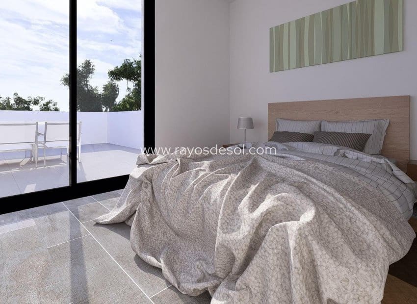 3 Zimmer Villa zu verkaufen in Daya Nueva mit Pool - 389.000 € (Ref: 10076562)