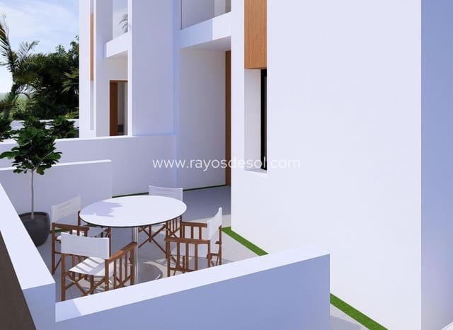 Chalet de 3 habitaciones en Daya Nueva en venta con piscina - 389.000 € (Ref: 10076562)