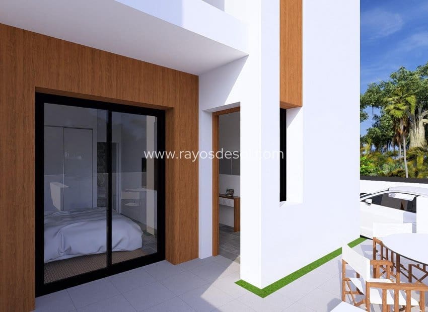 3 Zimmer Villa zu verkaufen in Daya Nueva mit Pool - 389.000 € (Ref: 10076562)
