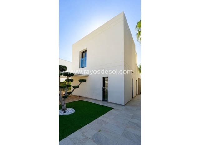 3 soveværelse Villa til salg i Ciudad Quesada, Rojales med swimmingpool - € 458.900 (Ref: 10081423)