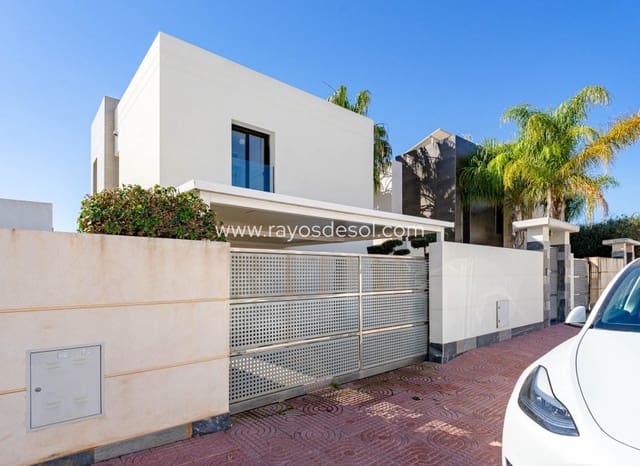 3 soveværelse Villa til salg i Ciudad Quesada, Rojales med swimmingpool - € 458.900 (Ref: 10081423)
