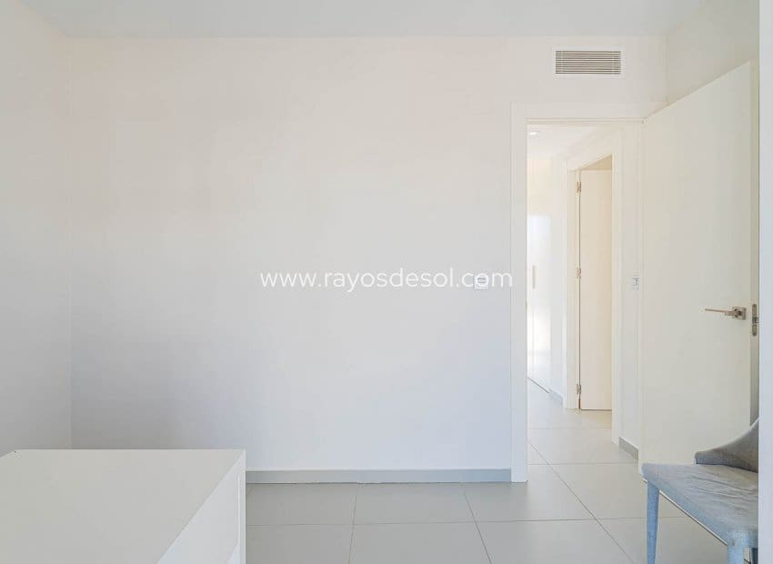 3 soveværelse Villa til salg i Ciudad Quesada med swimmingpool - € 458.900 (Ref: 10081423)