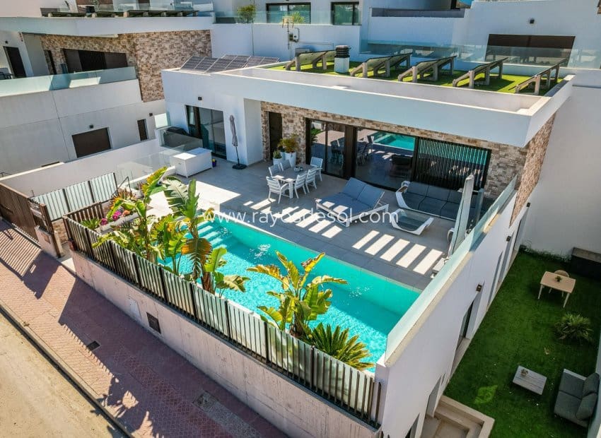 4 quarto Moradia para venda em Rojales com piscina - 745 000 € (Ref: 10081424)