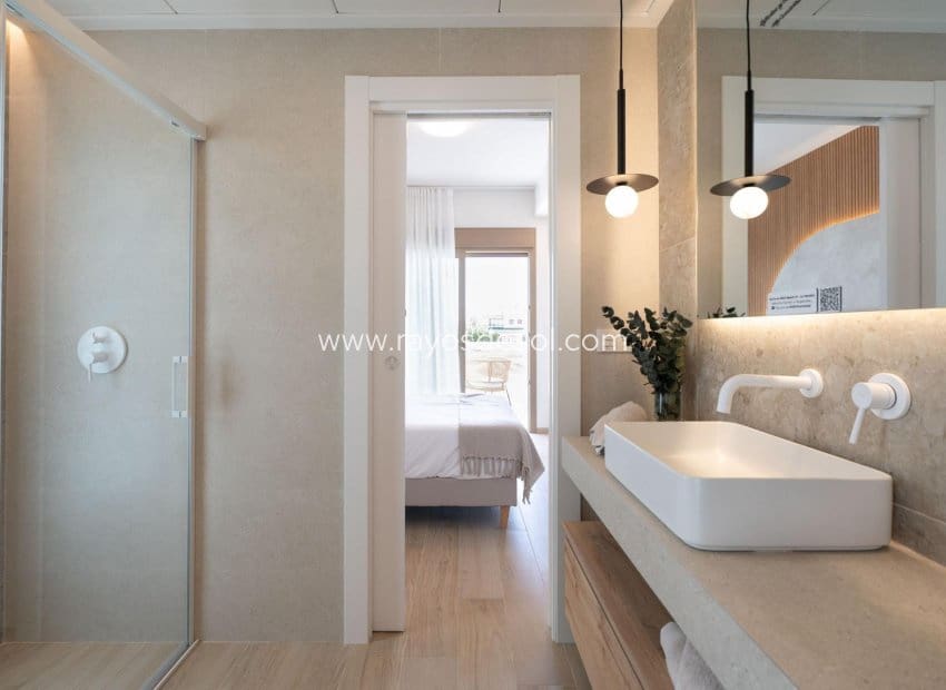 3 Zimmer Villa zu verkaufen in Los Alcazares mit Pool - 645.000 € (Ref: 10081433)