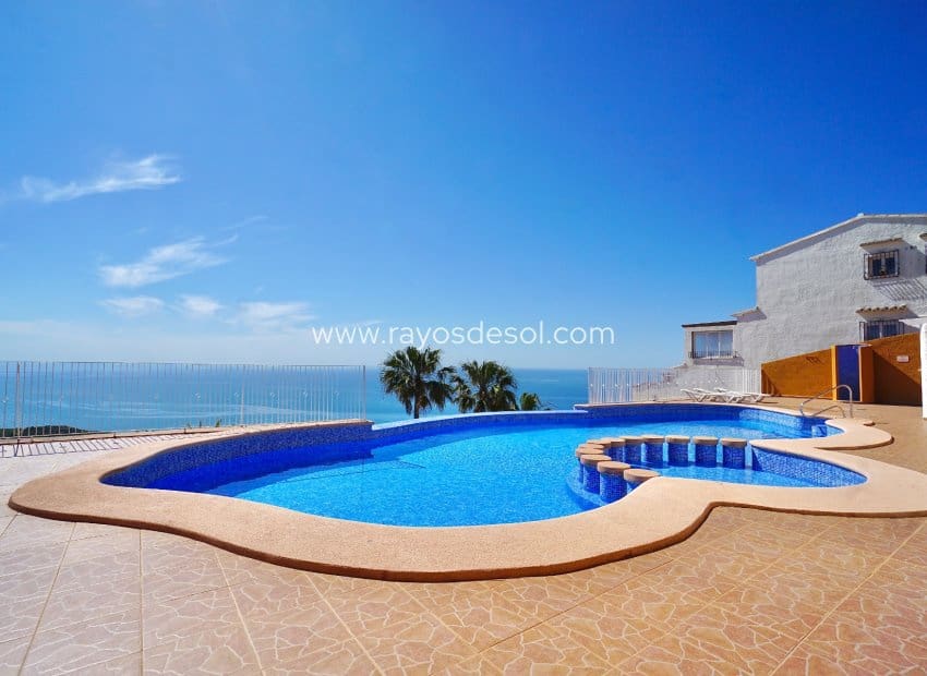 2 chambre Appartement à vendre à Cumbre del Sol avec piscine - 340 000 € (Ref: 10081434)
