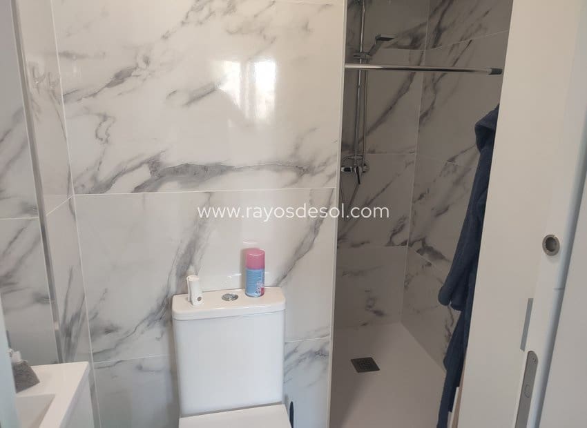 Apartamento de 2 habitaciones en Hacienda Riquelme en venta con piscina - 189.995 € (Ref: 10094858)