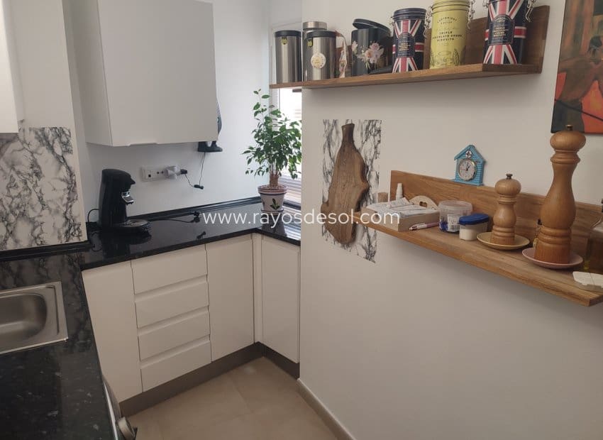 Apartamento de 2 habitaciones en Hacienda Riquelme en venta con piscina - 189.995 € (Ref: 10094858)