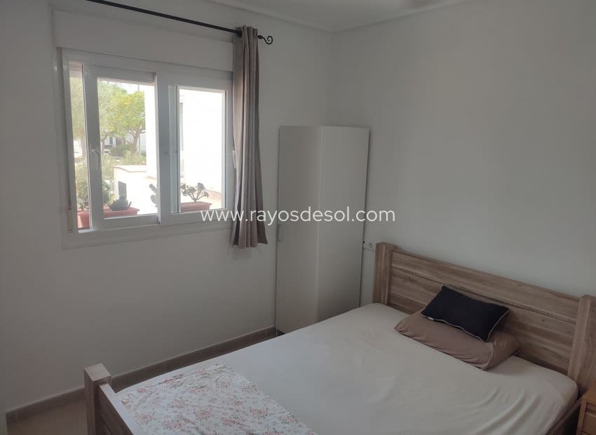 Apartamento de 2 habitaciones en Hacienda Riquelme en venta con piscina - 189.995 € (Ref: 10094858)