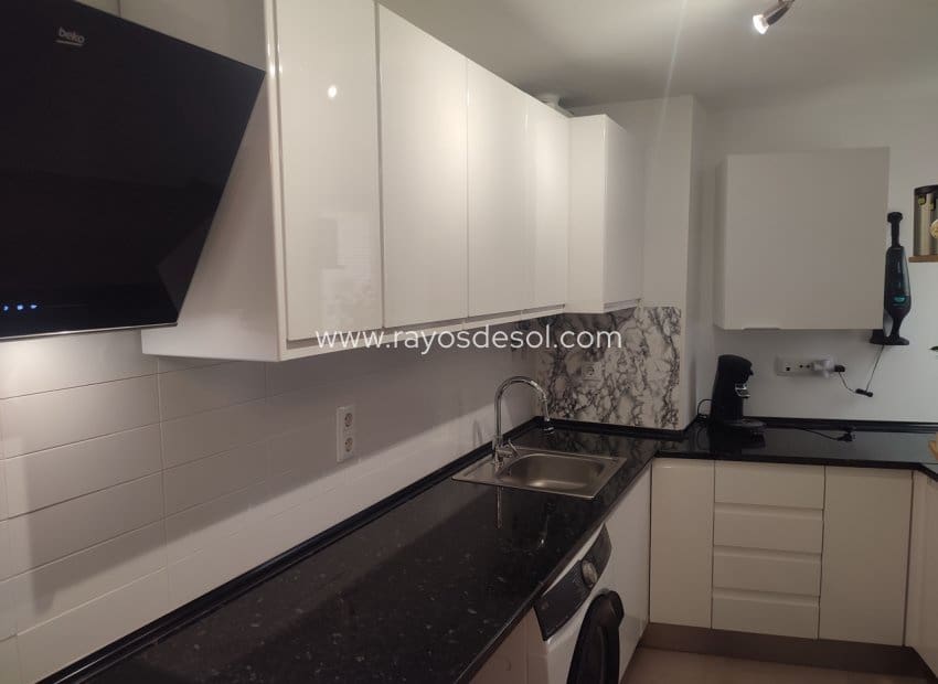 Apartamento de 2 habitaciones en Hacienda Riquelme en venta con piscina - 189.995 € (Ref: 10094858)