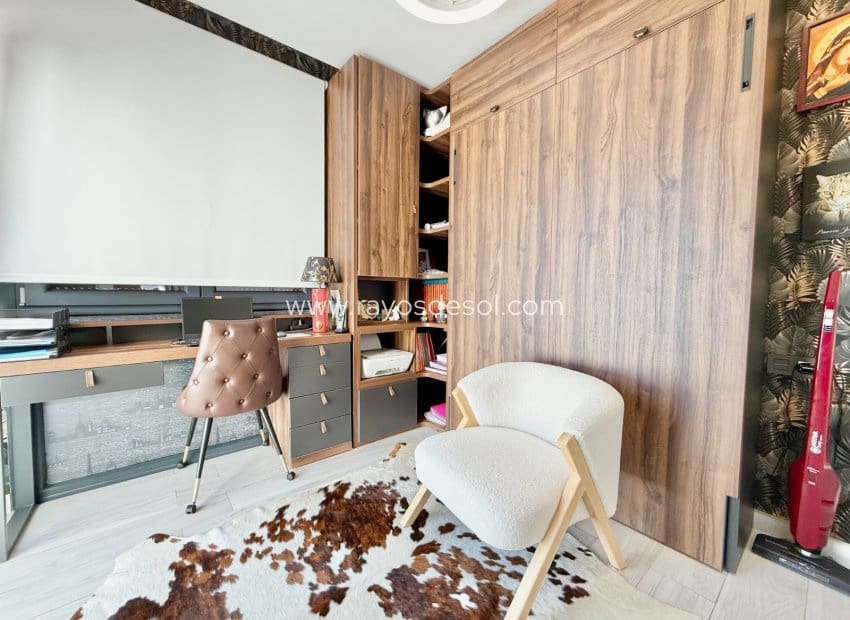3 sypialnia Willa na sprzedaż w Orihuela Costa z basenem - 570 000 € (Ref: 10094859)