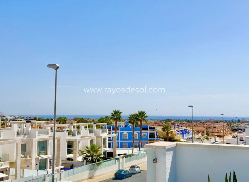 3 sypialnia Willa na sprzedaż w Orihuela Costa z basenem - 570 000 € (Ref: 10094859)