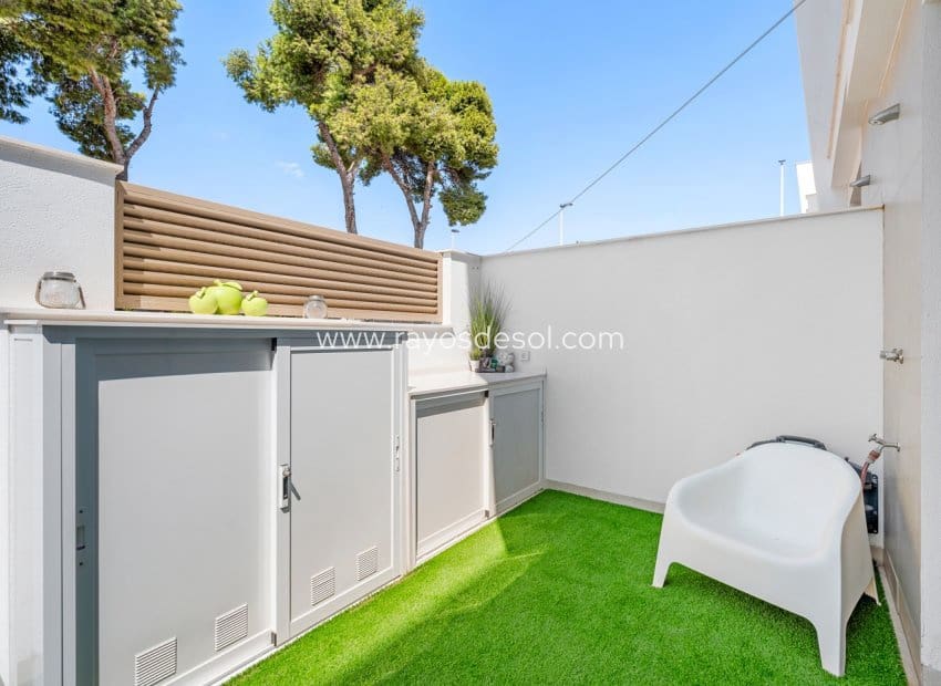 3 sypialnia Apartament na sprzedaż w San Pedro del Pinatar z basenem - 289 000 € (Ref: 10101396)