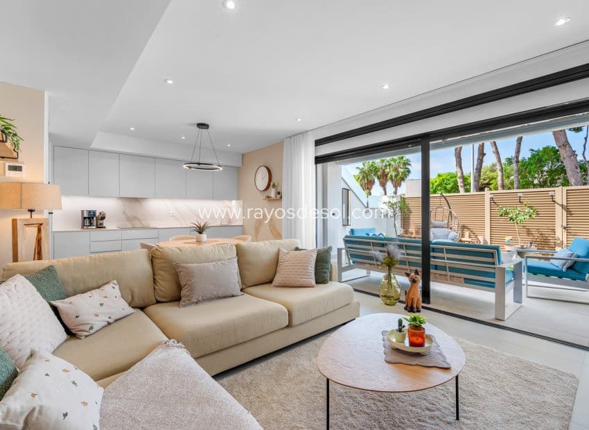 3 sypialnia Apartament na sprzedaż w San Pedro del Pinatar z basenem - 289 000 € (Ref: 10101396)