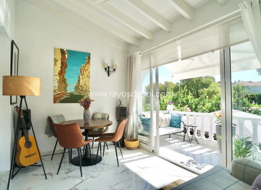 2 quarto Bungalow para venda em Moraira com piscina - 475 000 € (Ref: 10102976)