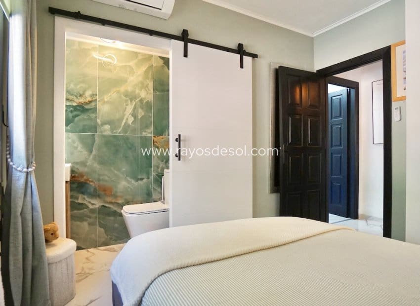 2 quarto Bungalow para venda em Moraira com piscina - 475 000 € (Ref: 10102976)