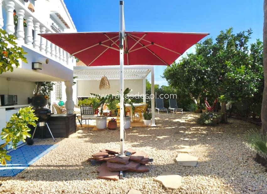 2 quarto Bungalow para venda em Moraira com piscina - 475 000 € (Ref: 10102976)
