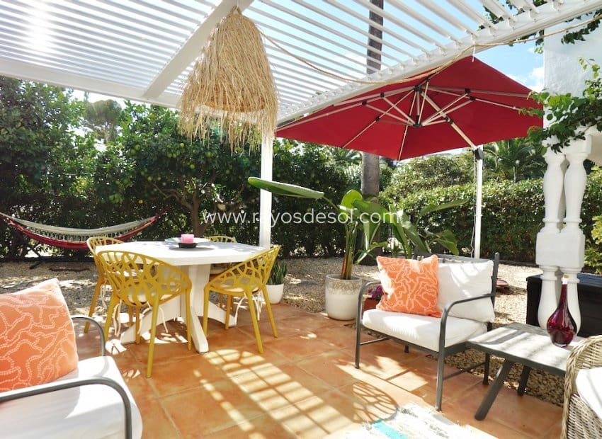 2 quarto Bungalow para venda em Moraira com piscina - 475 000 € (Ref: 10102976)