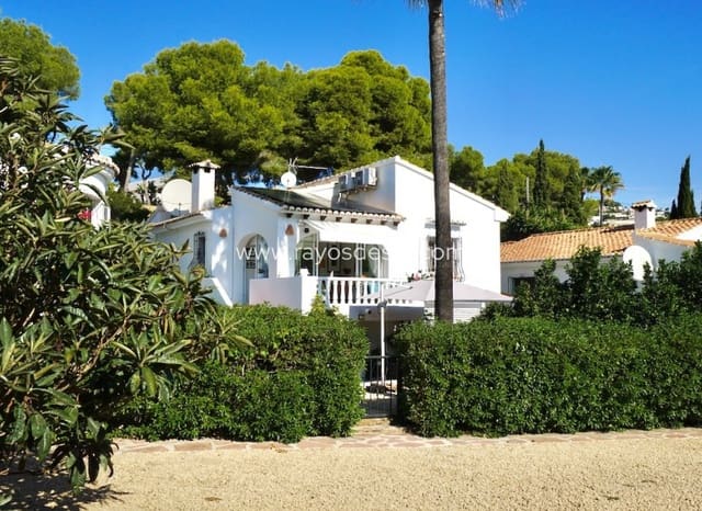 2 Zimmer Bungalow zu verkaufen in Moraira, Teulada-Moraira mit Pool - 475.000 € (Ref: 10102976)