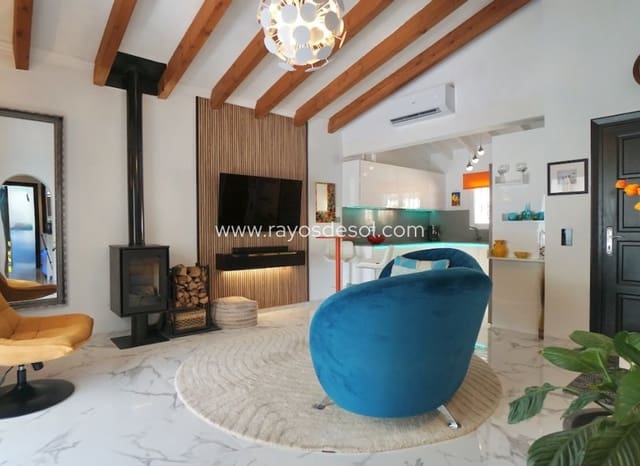 2 Zimmer Bungalow zu verkaufen in Moraira, Teulada-Moraira mit Pool - 475.000 € (Ref: 10102976)