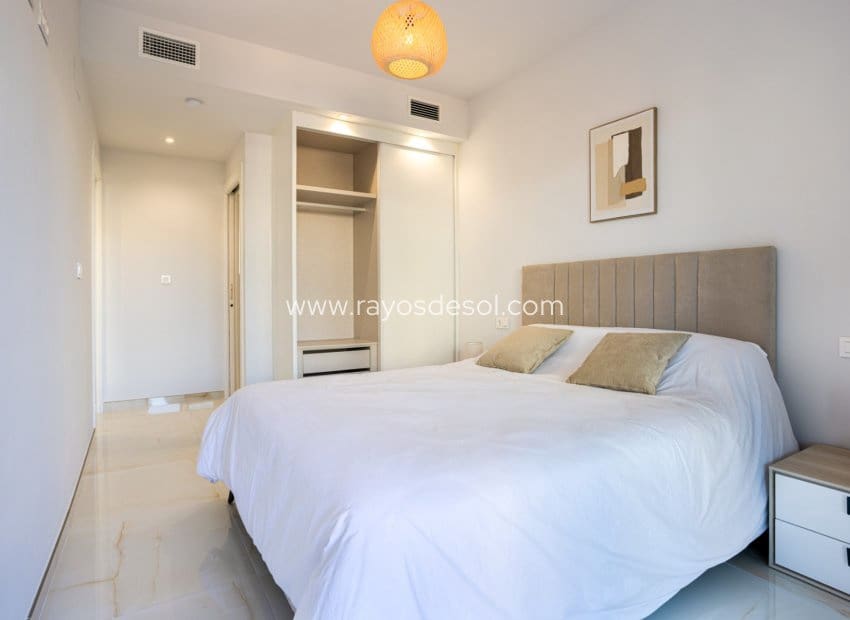 2 camera da letto Appartamento in vendita in Los Altos con piscina garage - 279.000 € (Rif: 10114636)