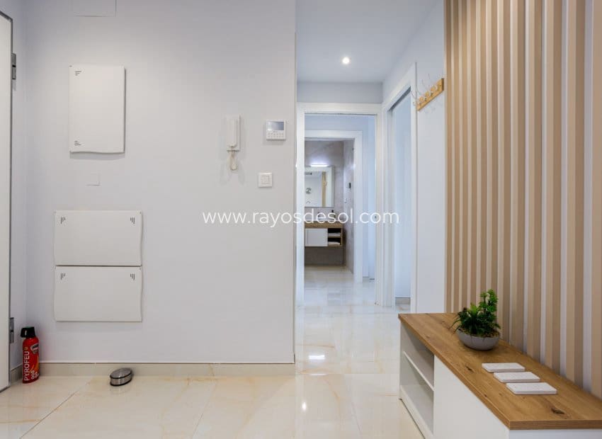 2 camera da letto Appartamento in vendita in Los Altos con piscina garage - 279.000 € (Rif: 10114636)