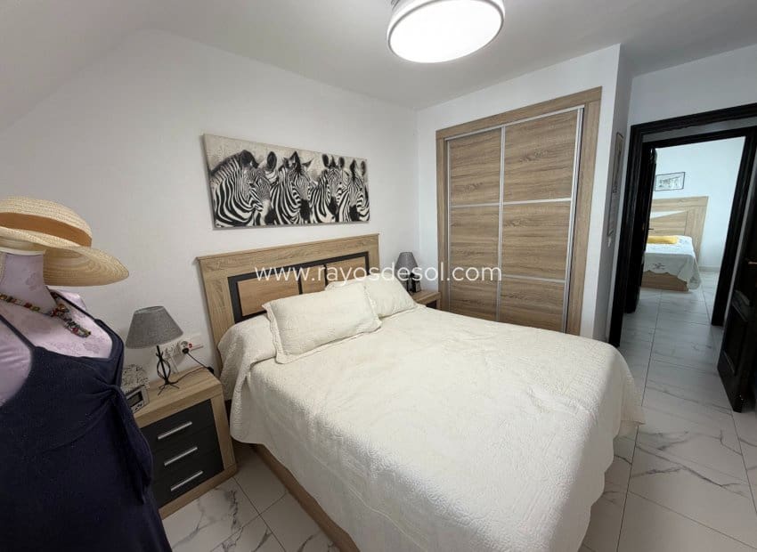 2 Zimmer Apartment zu verkaufen in Vistabella mit Pool - 150.000 € (Ref: 10114641)