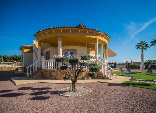4 sovrum Villa till salu i Catral med pool garage - 430 000 € (Ref: 10114642)
