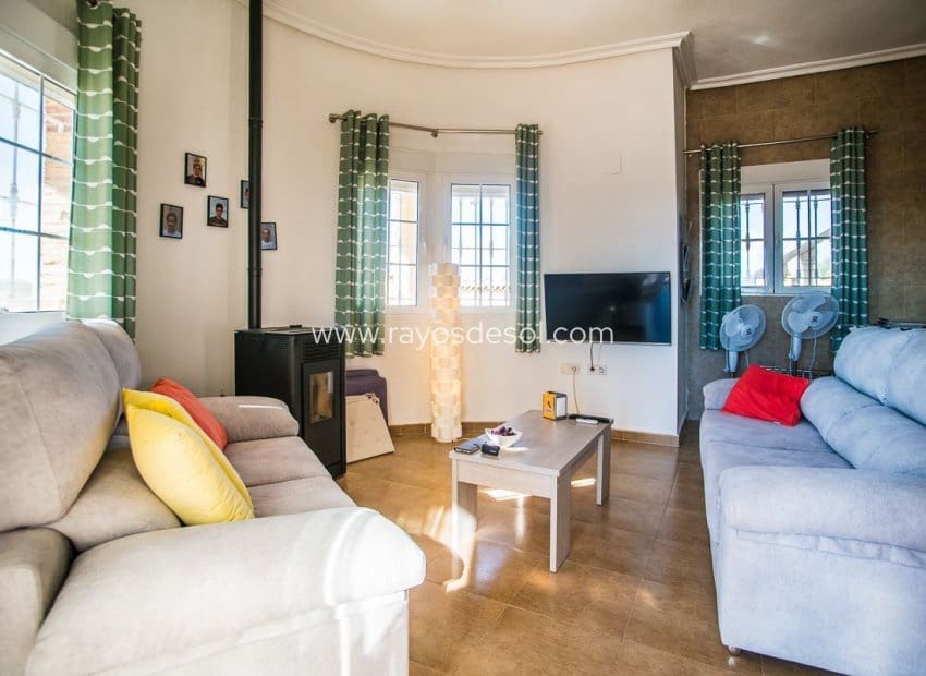 4 sovrum Villa till salu i Catral med pool garage - 430 000 € (Ref: 10114642)