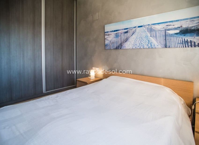 4 sovrum Villa till salu i Catral med pool garage - 430 000 € (Ref: 10114642)