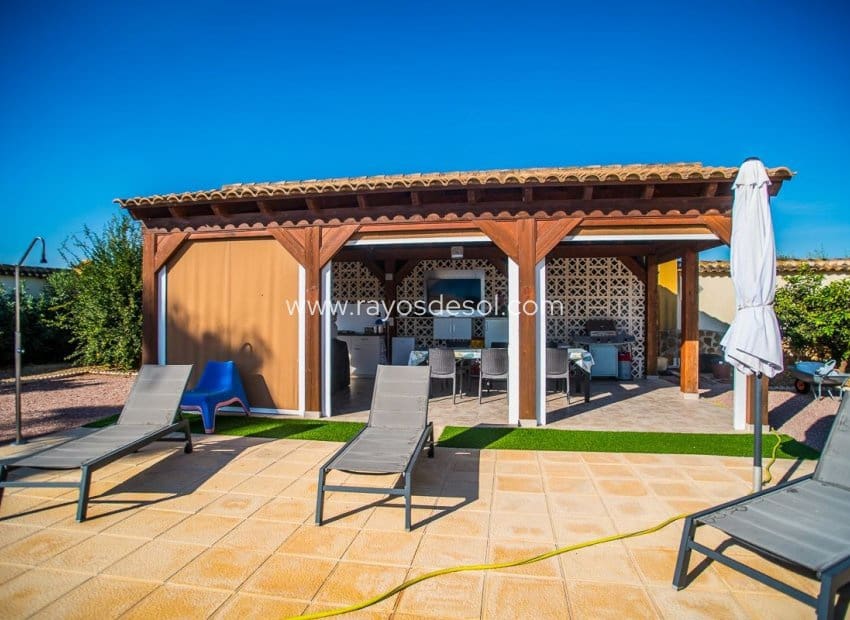4 sovrum Villa till salu i Catral med pool garage - 430 000 € (Ref: 10114642)